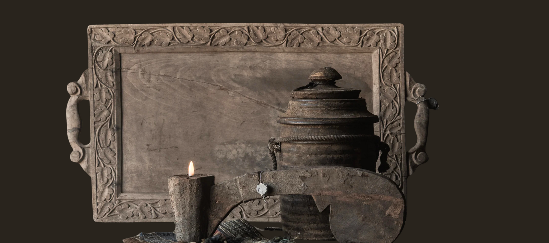 Trays & Decorative Bowls 