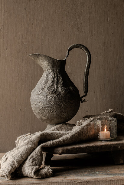Antiker Hofzer Krug auf Fuß, 25 x 19 x 33 cm (Höhe)
