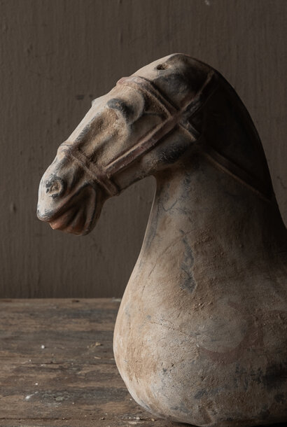 Ceramic horse Han Style – decorative terracotta statue
