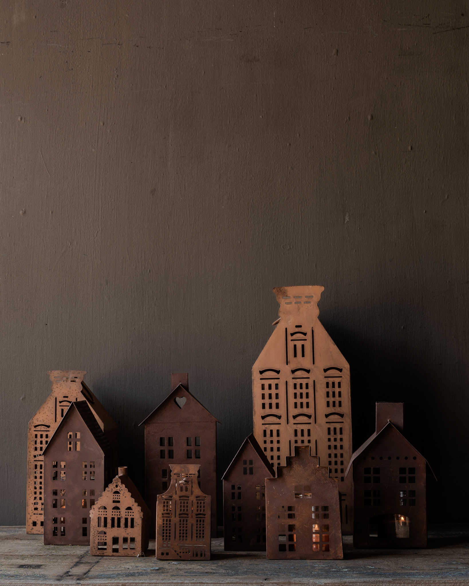 Rusty iron house-9