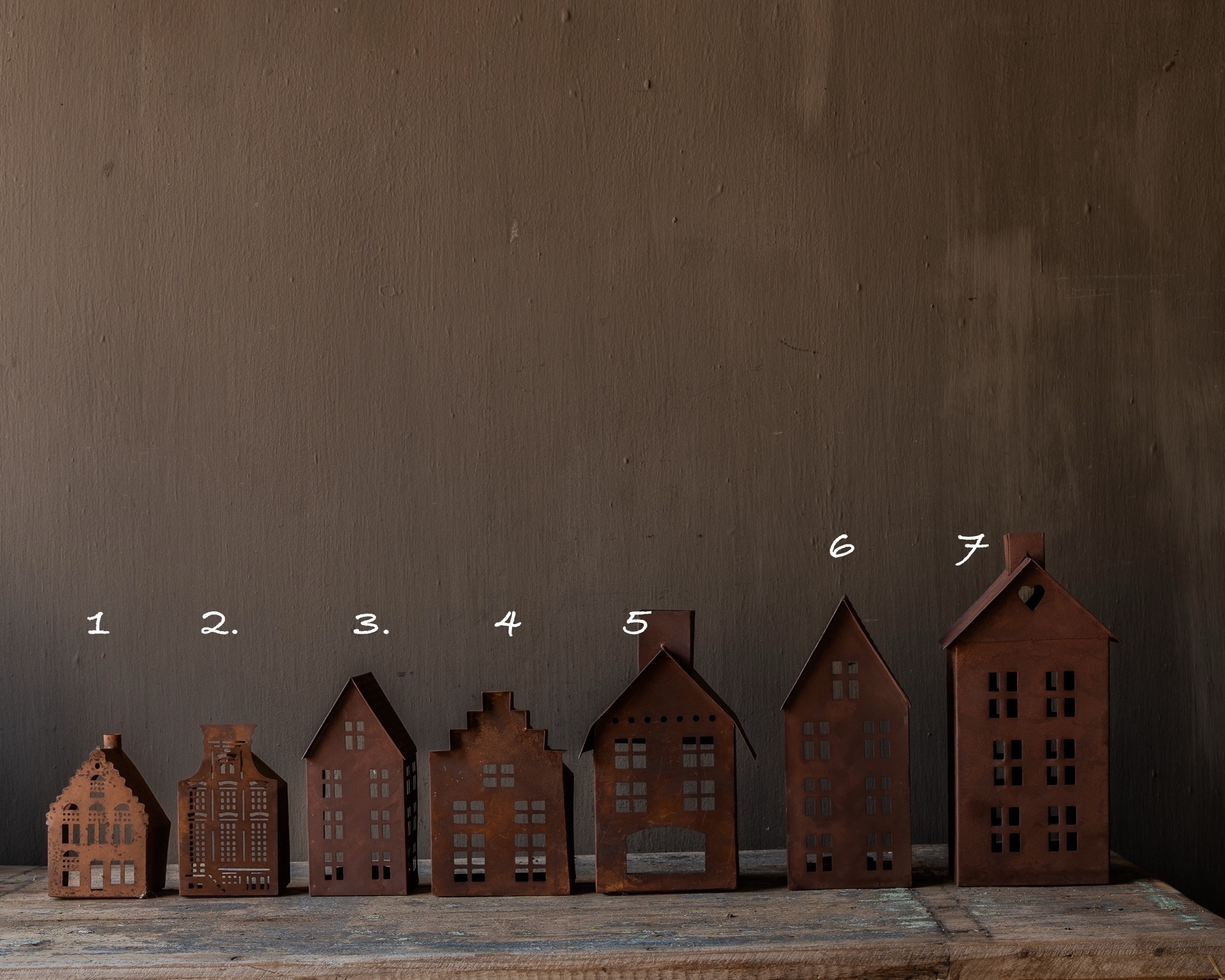Rusty iron house-3