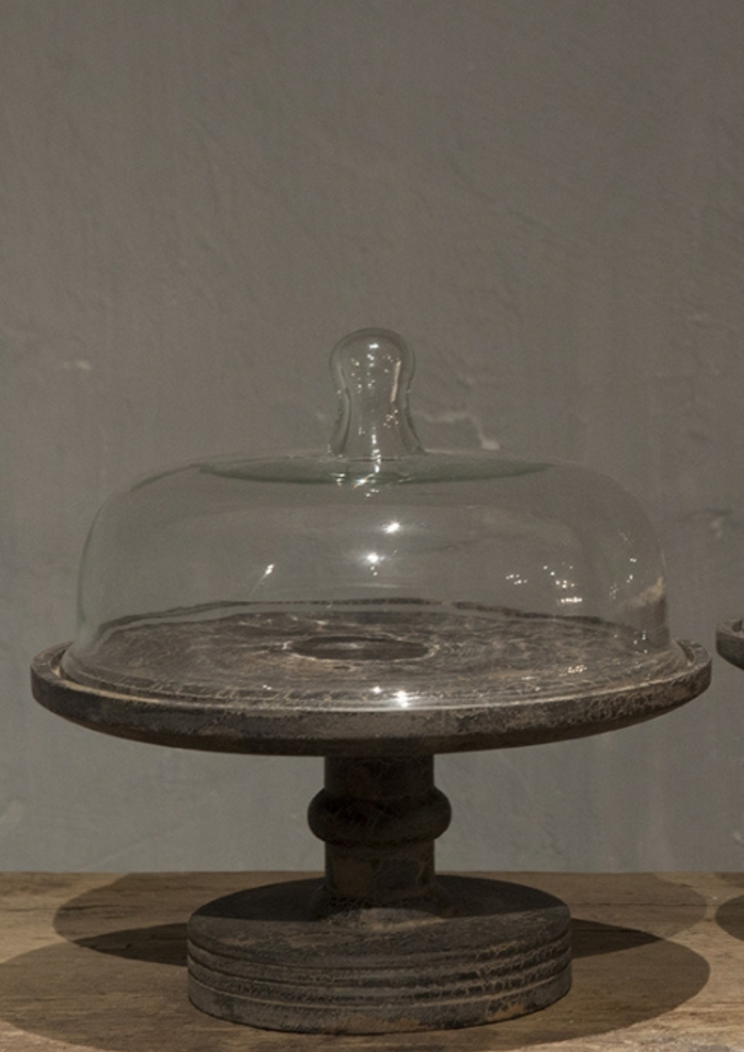 Cake stand with glass dome-4