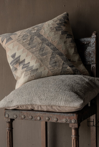 Kilim cushion 50x50 cm | graphic pattern | sand & greyish blue