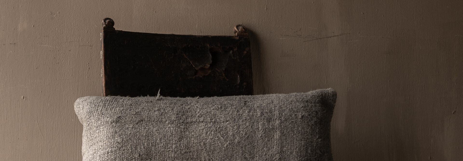 Rugged Hemp Cushion 30x60 cm | Grey