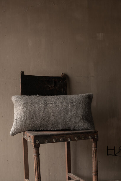 Rugged Hemp Cushion 30x60 cm | Grey