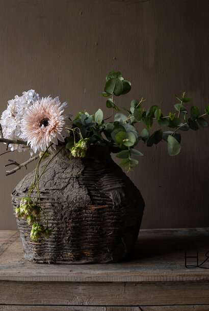Silk-ka Kunstboeket met Hortensia, Eucalyptus & Hop