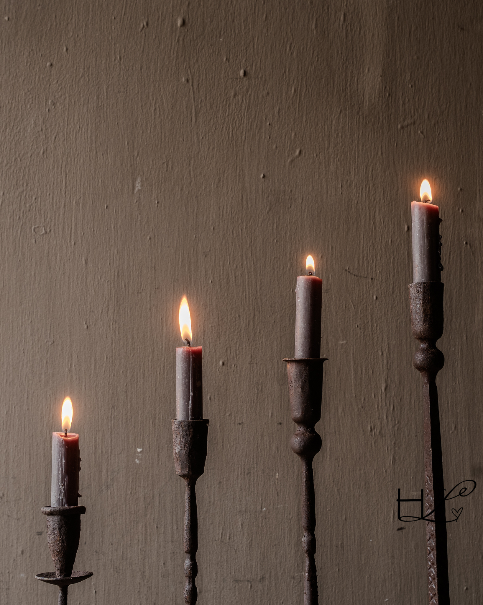 Complete collection of Dusk Iron Candlesticks at HOFFZ-2