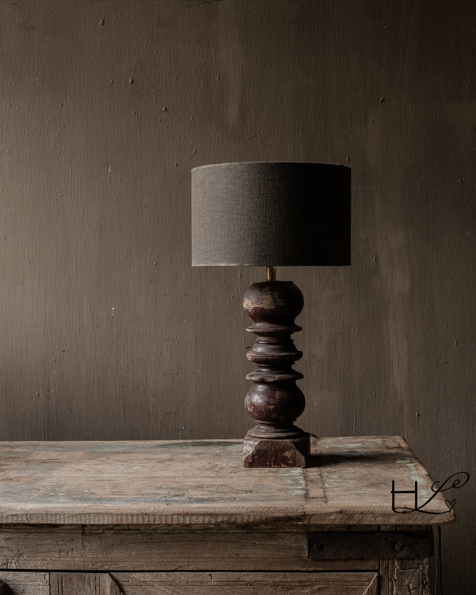 Houten balusterlampje roodbruin – Aura Peeperkorn-3