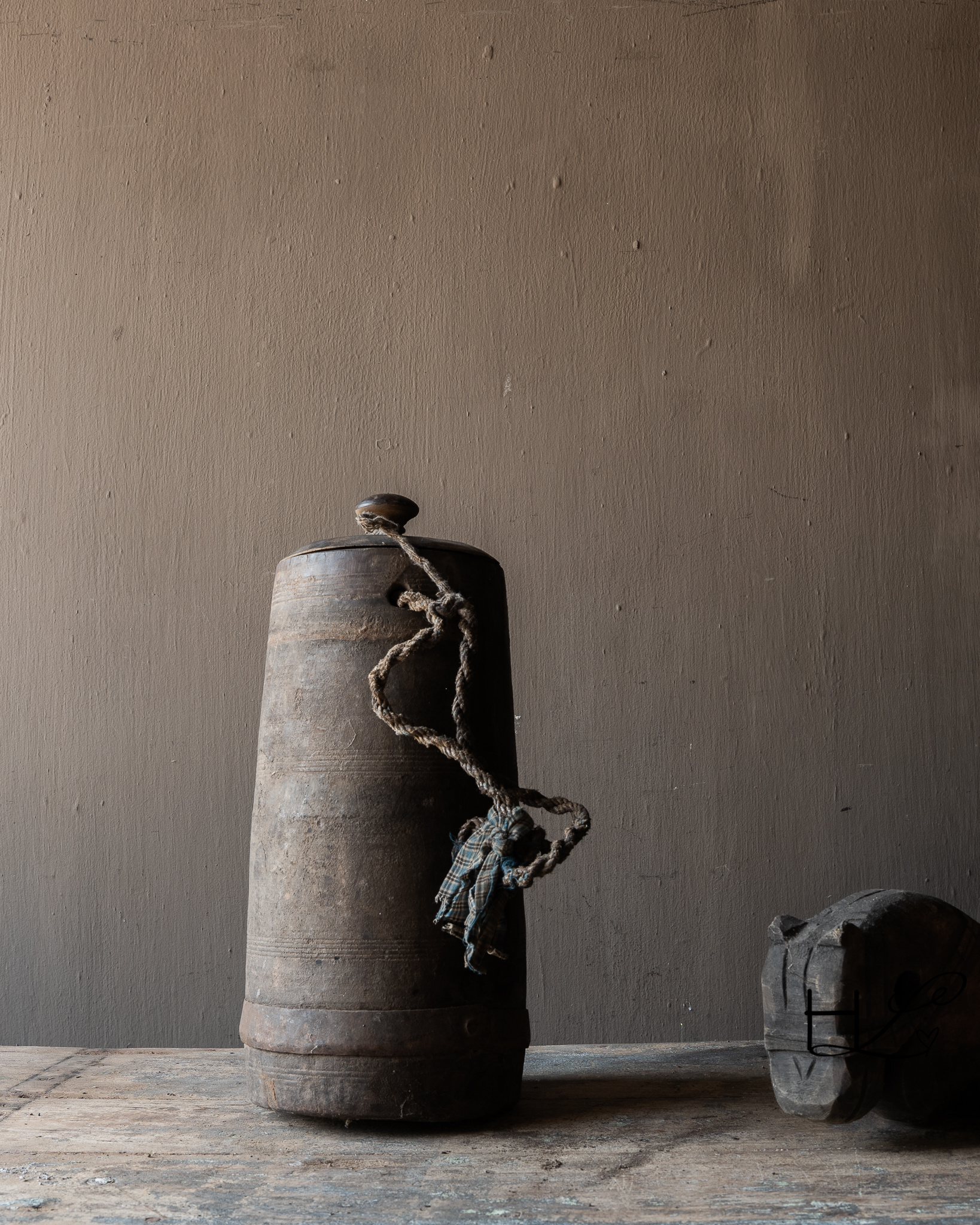 Originele Oude houten Nepalese Kruik met deksel-3