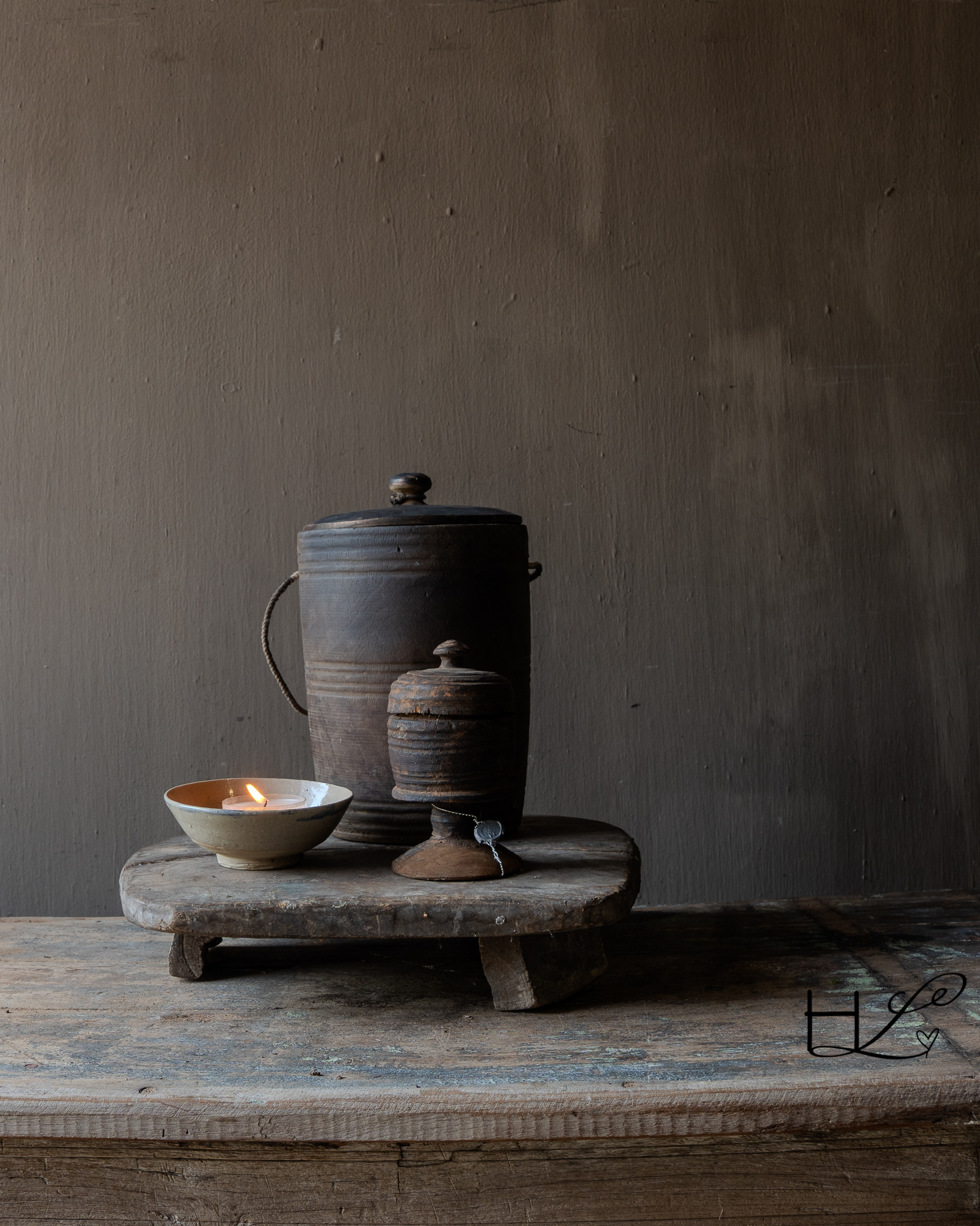 Oude houten thee / Bajot tafeltje Oud Houten Laag Werkplateau (India)-1