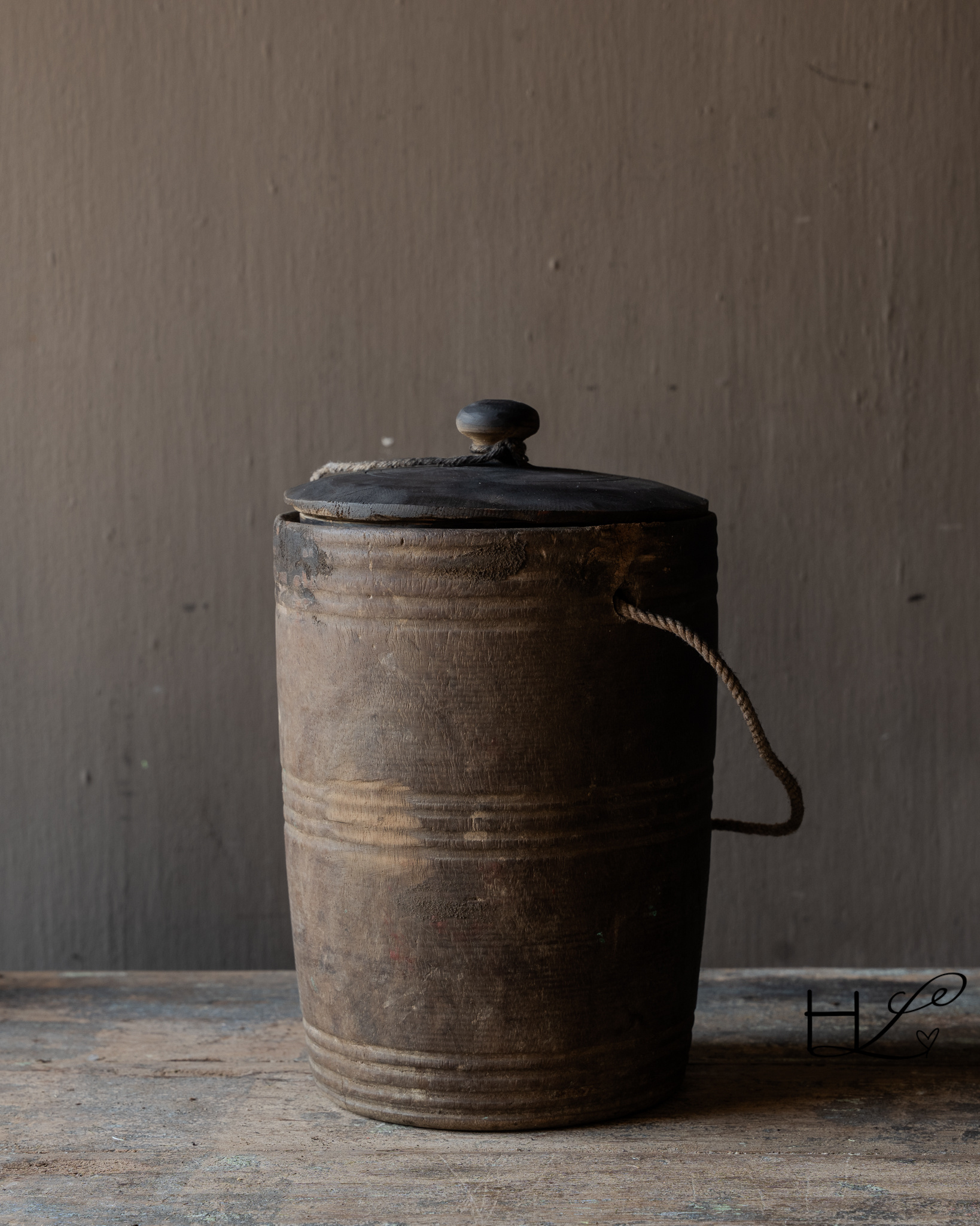 Originele Oude houten Nepalese Kruik met deksel-2