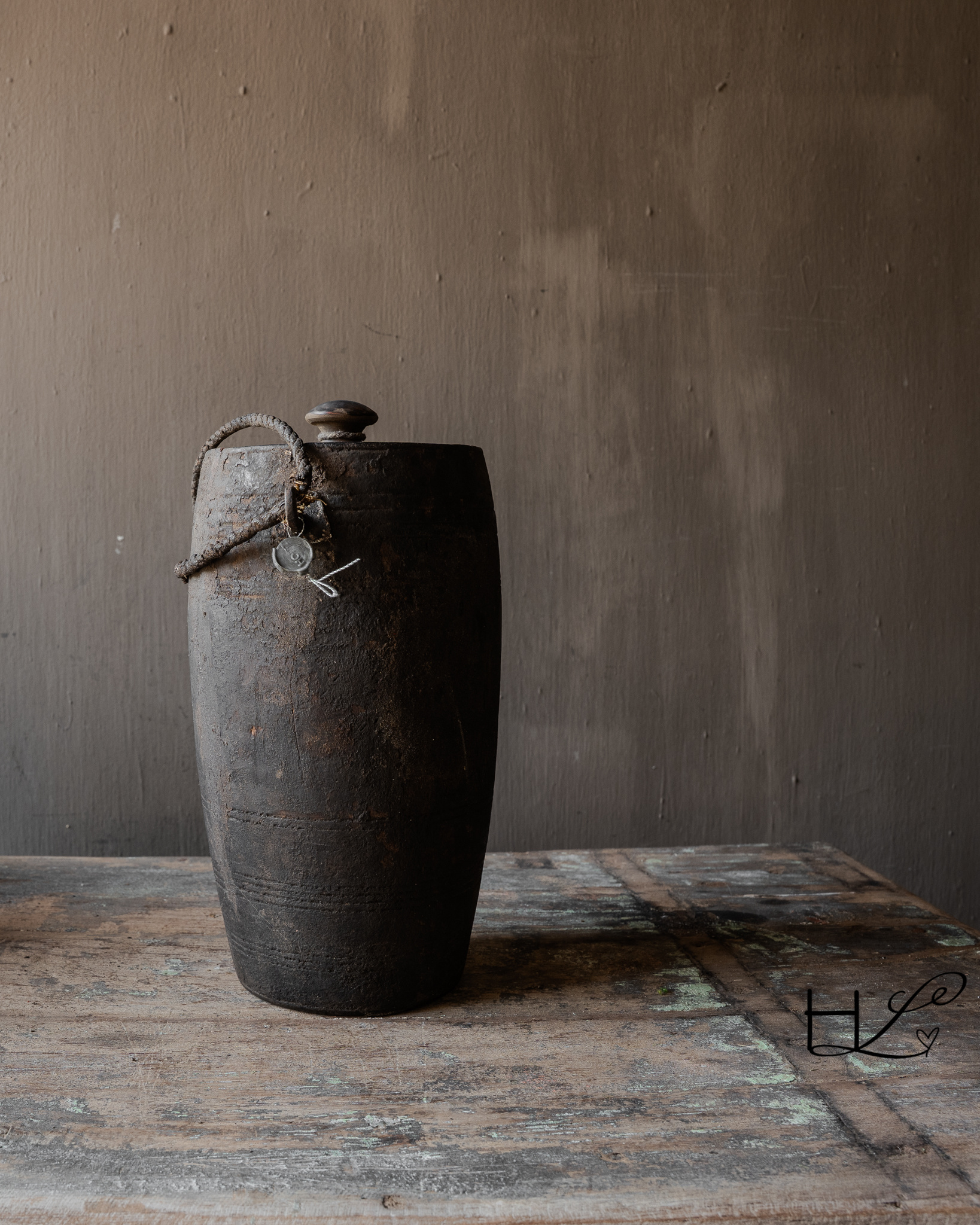 Originele Uniek Oude houten Hoffz Nepalese Kruik /Pot met deksel HOFFZ-3