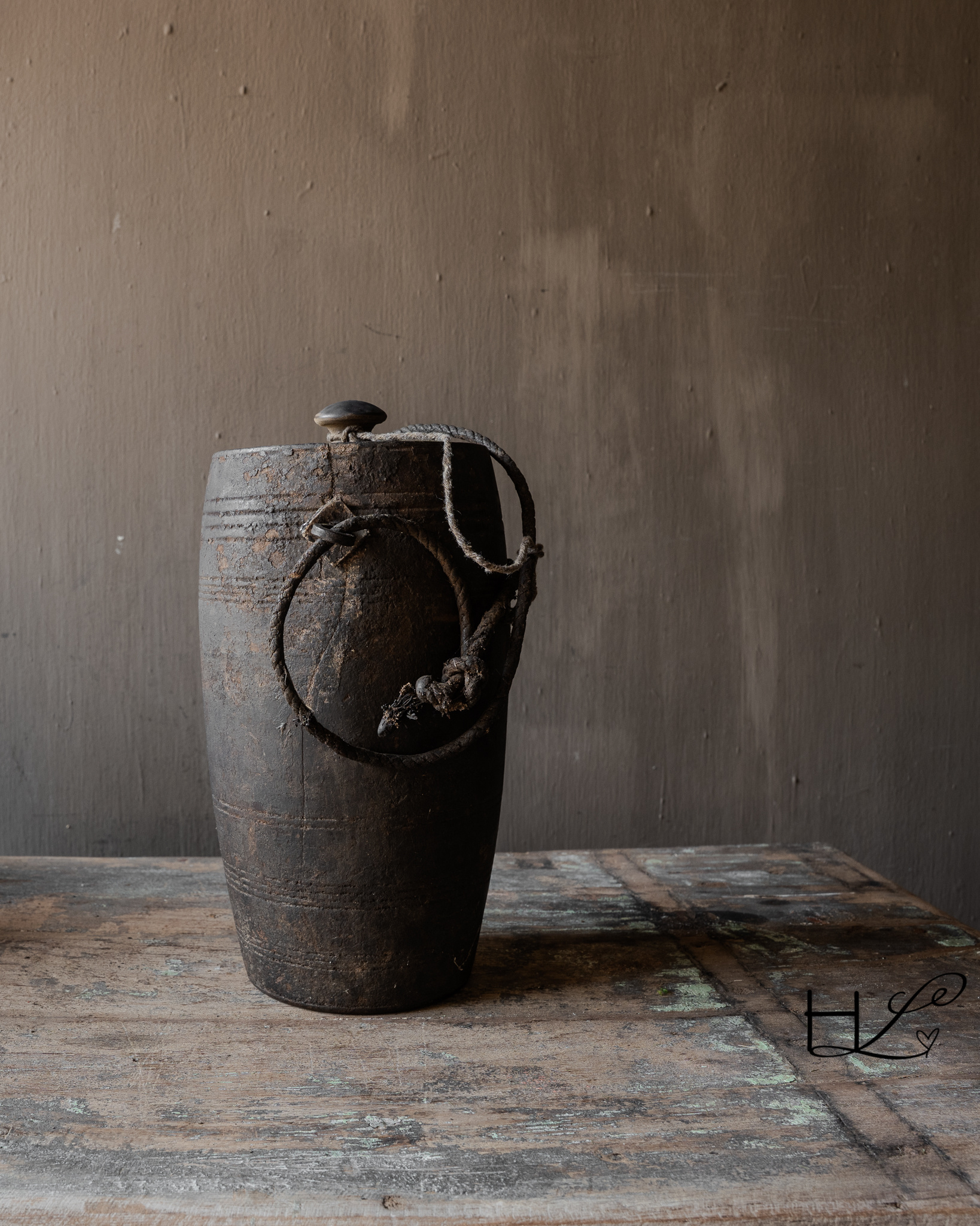 Originele Uniek Oude houten Hoffz Nepalese Kruik /Pot met deksel HOFFZ-4