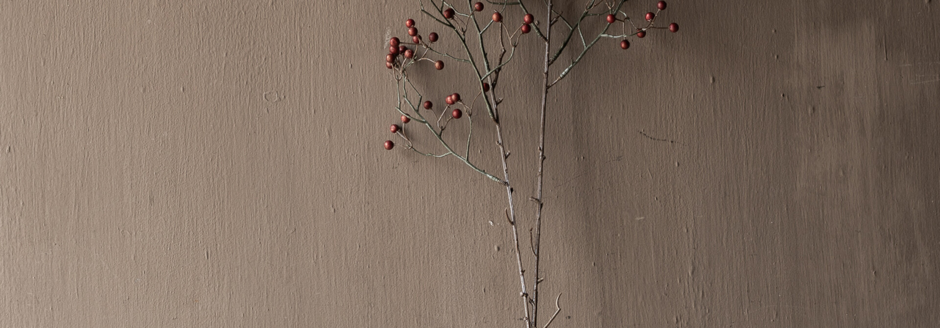 Künstlicher Beerenzweig Bordeaux – 105 cm