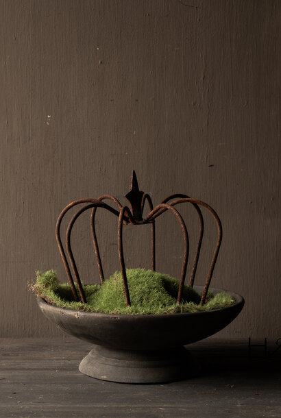 rusty iron crown