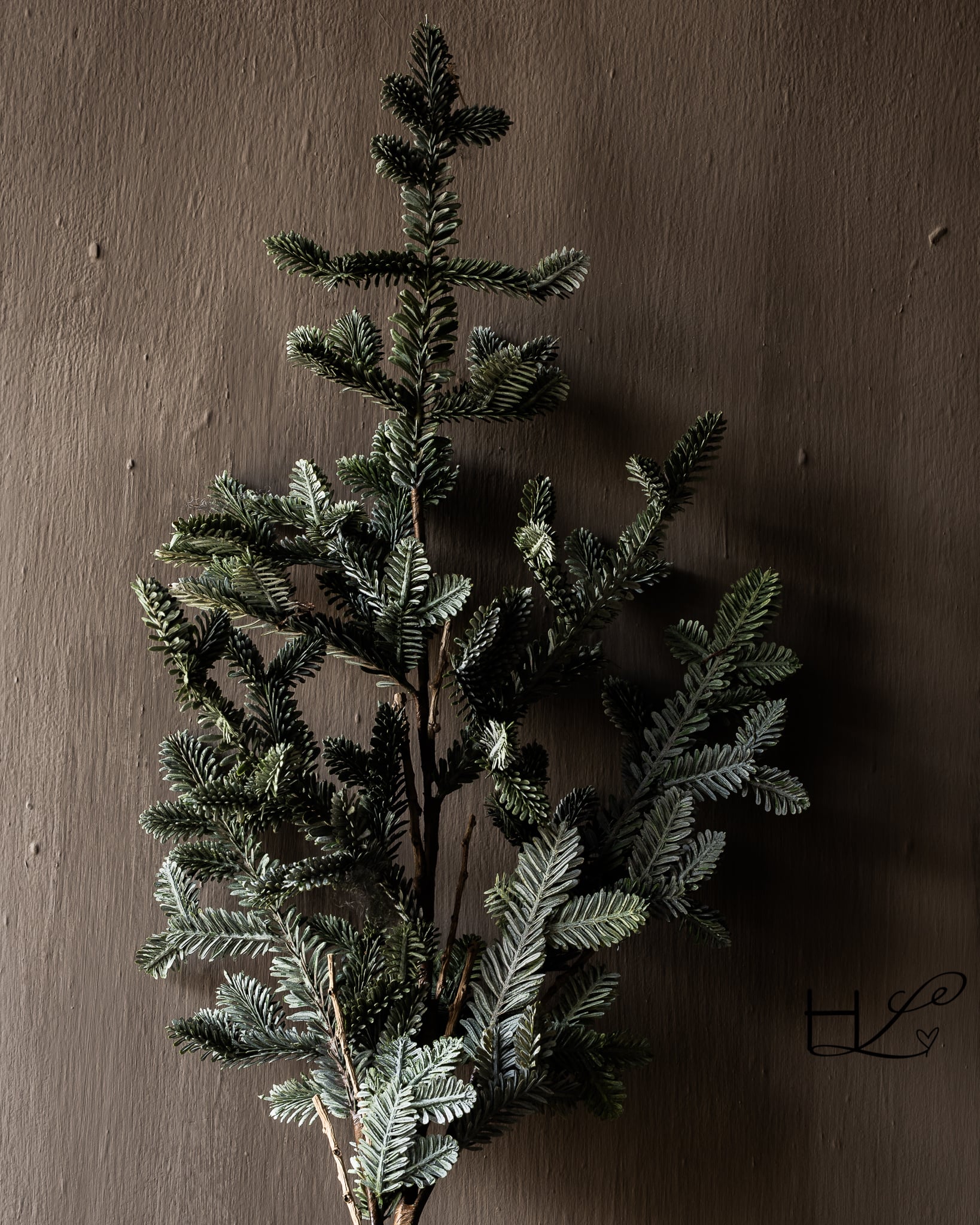Artificial silver fir Christmas branch with pine cones-7