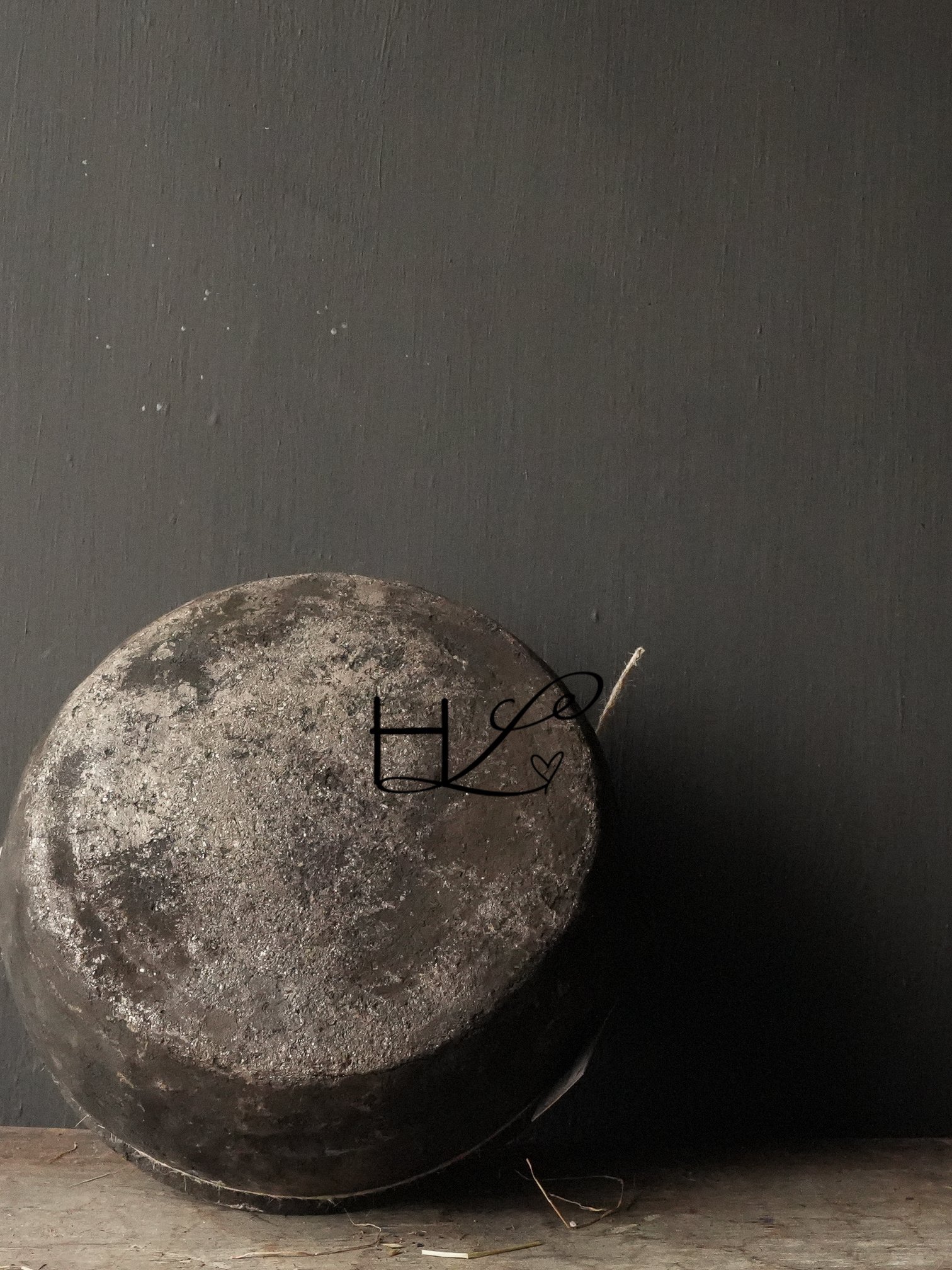 Antique Turkish pot Aura Peeperkorn interior-6
