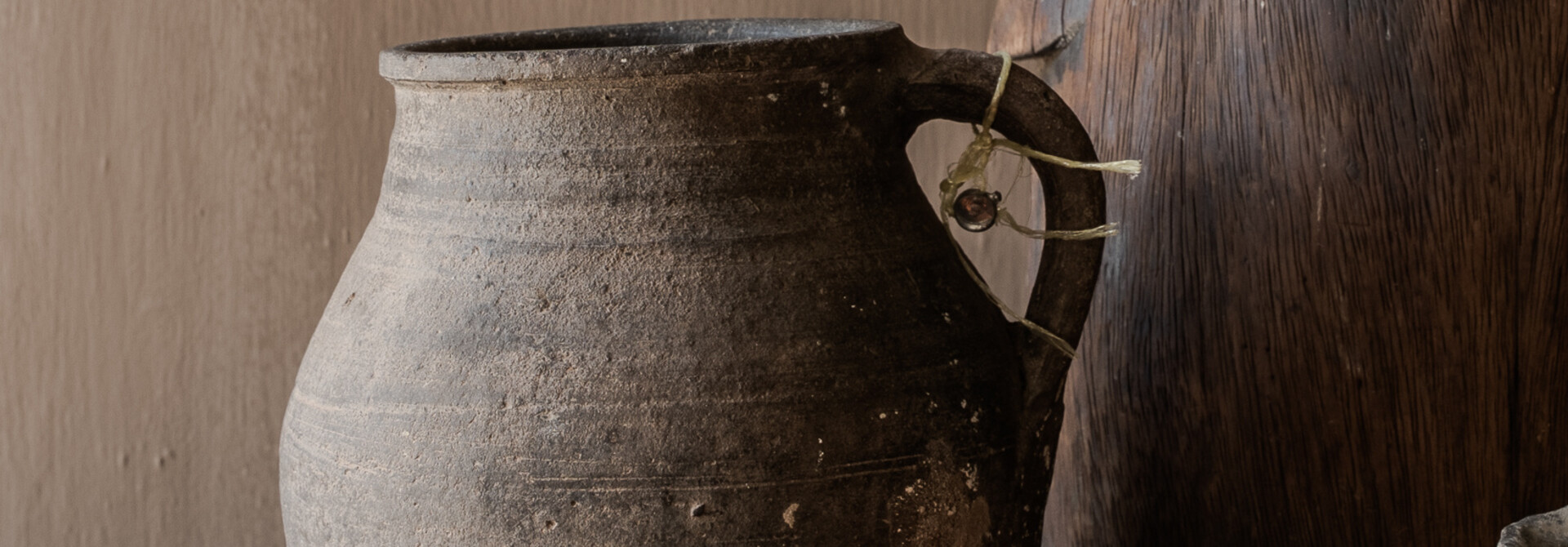 Aura Peeperkorn – unique old Turkish oil jug