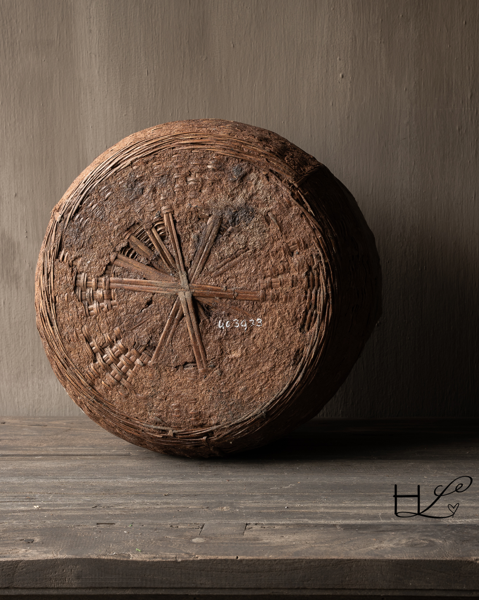 Originaler Vintage-Korb aus Rattanweide und Ton-4