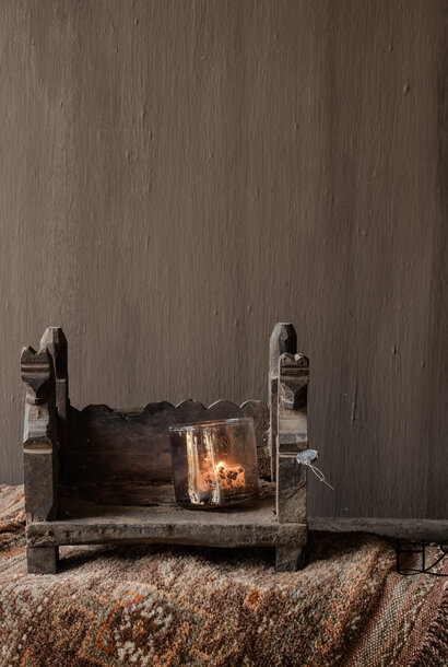 Einzigartiger antiker Tempeltisch aus Holz