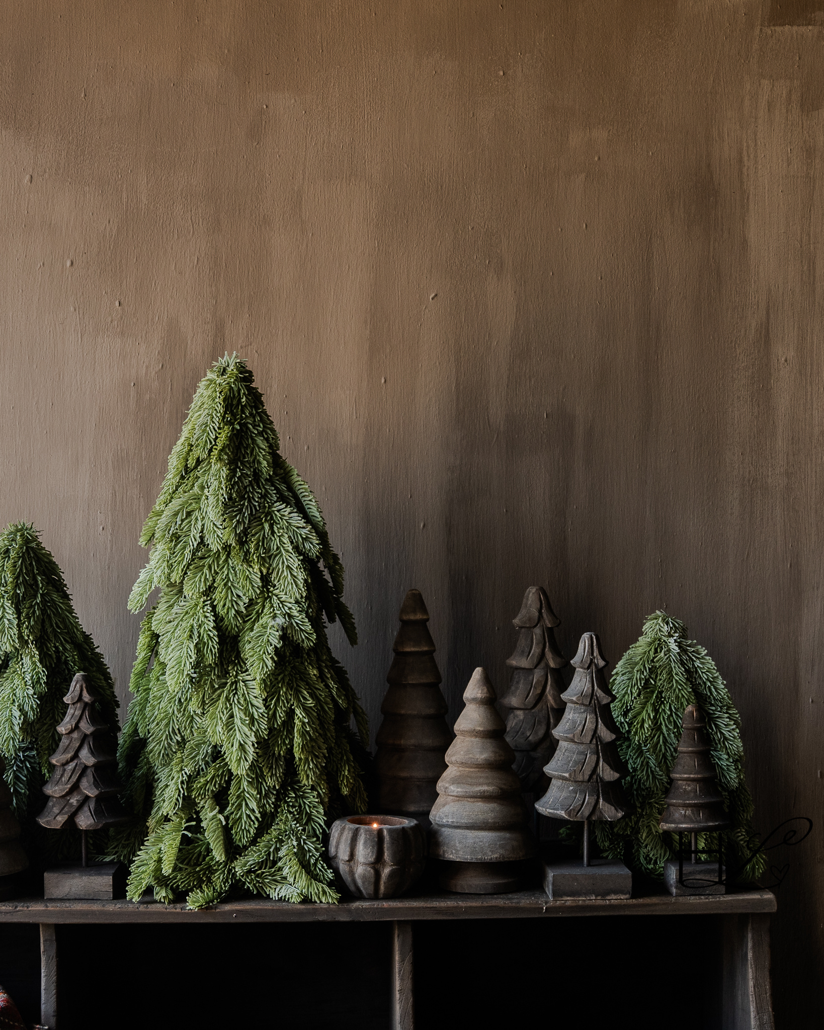 Small wooden Christmas tree-4