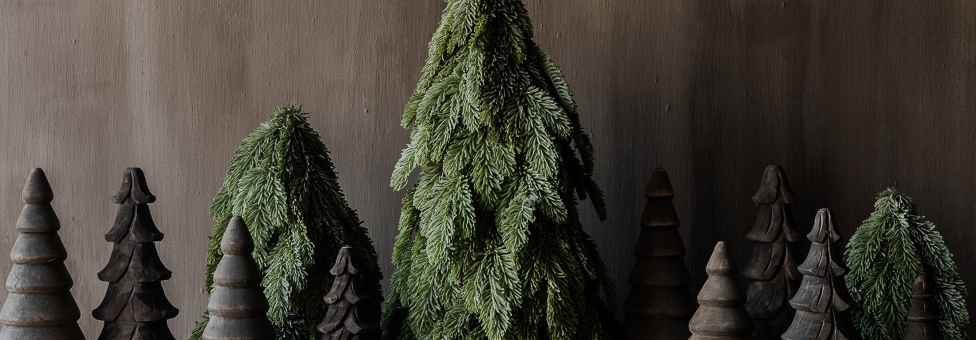 Small wooden Christmas tree