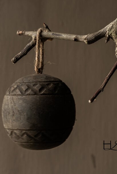 Wooden Decorative Ball LUKSA – Ø 8 cm
