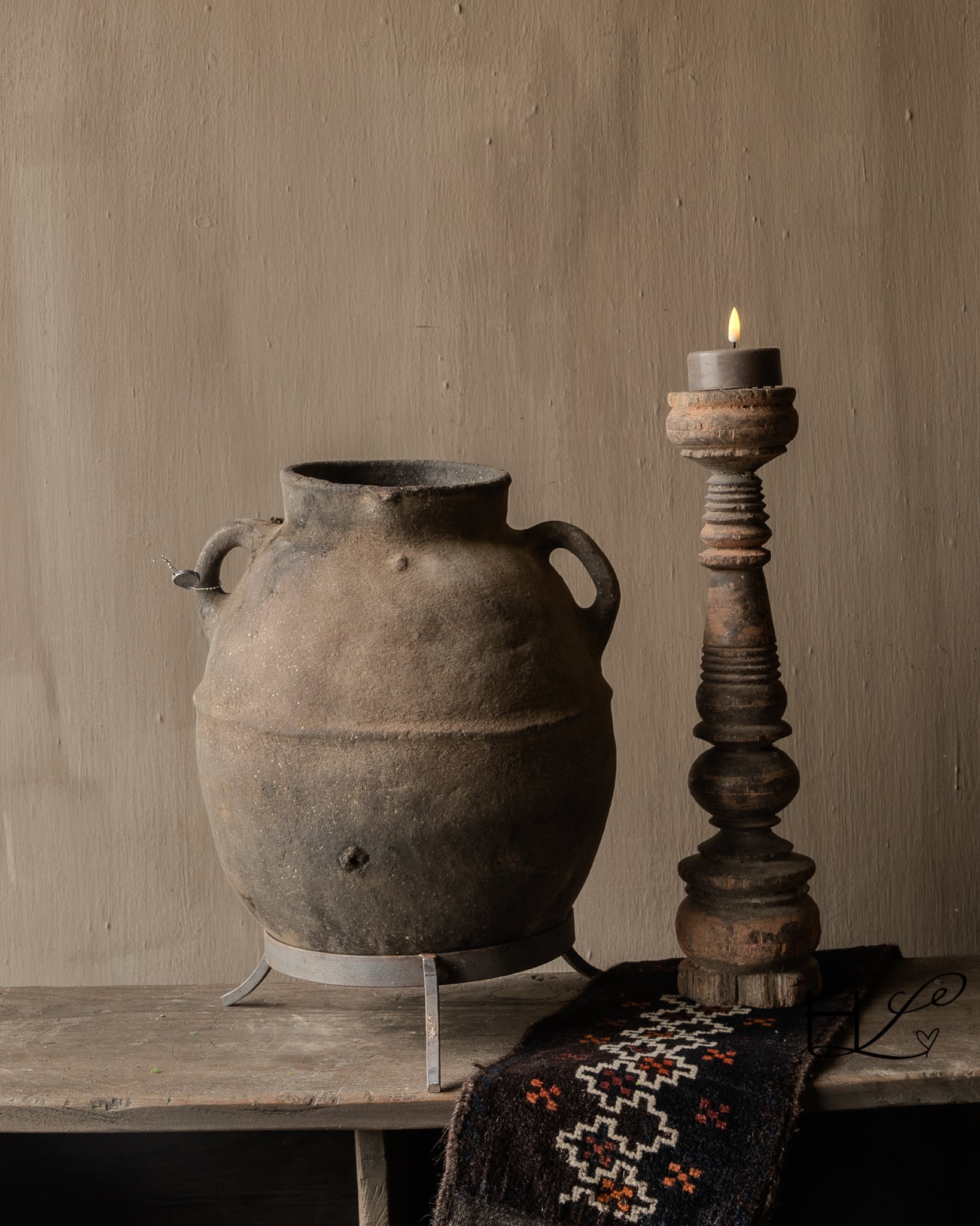 Beautiful Unique Antique earthenware HOFFZ Berber pot-1