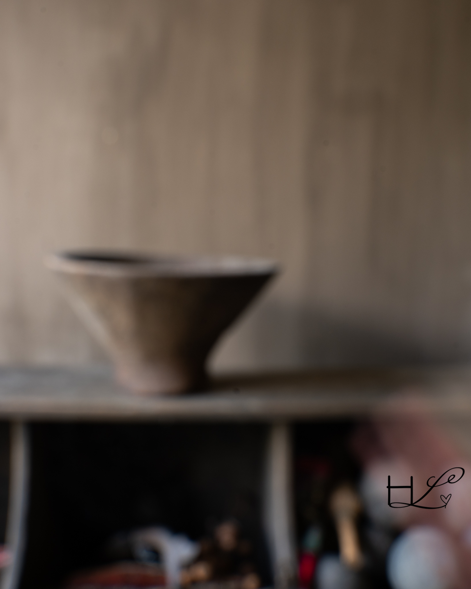 Hoffz houten vijzel / schaal op voet – donker hout-3