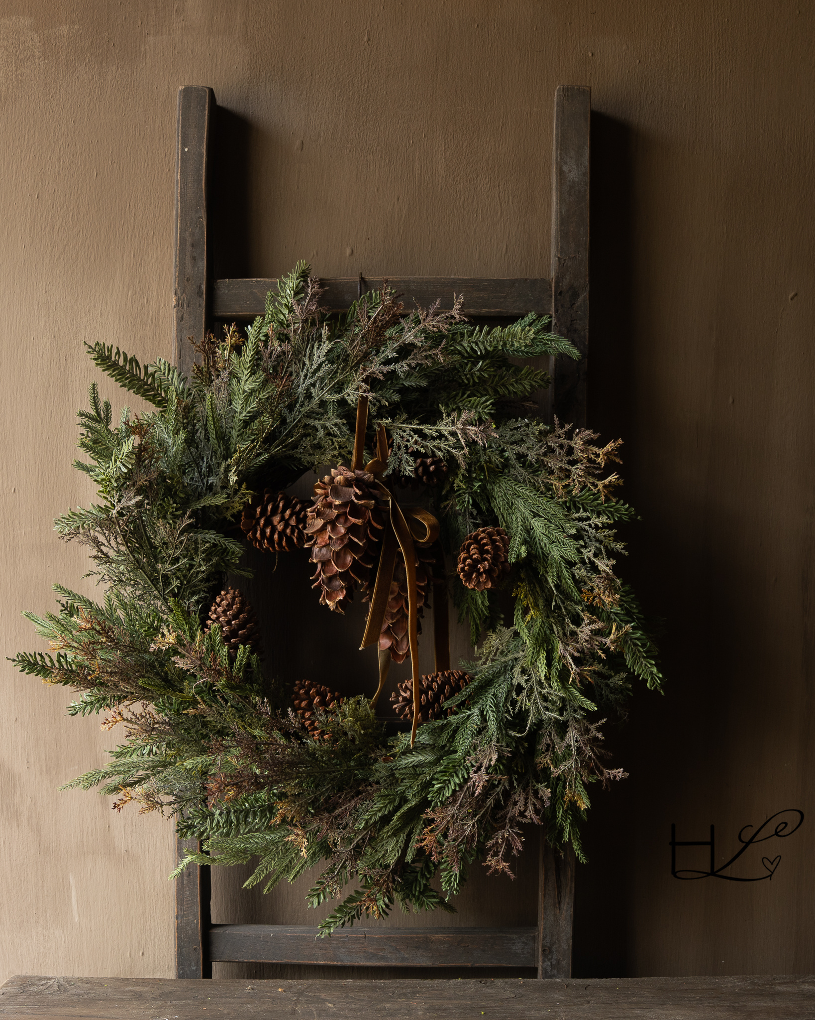 Winter wreath with fir greenery & pine cones, mixed cedar-5