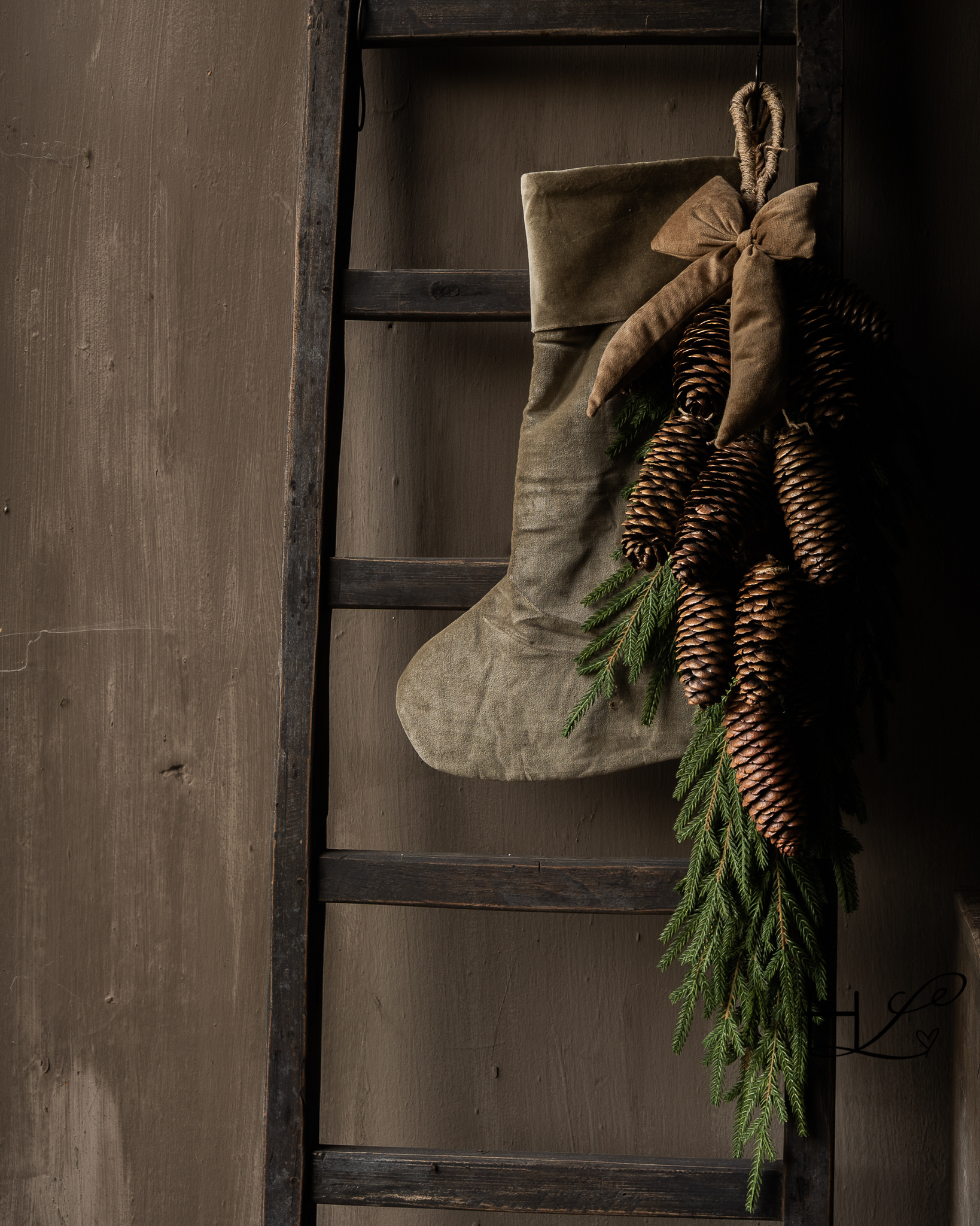 Grey velvet Christmas stocking-2