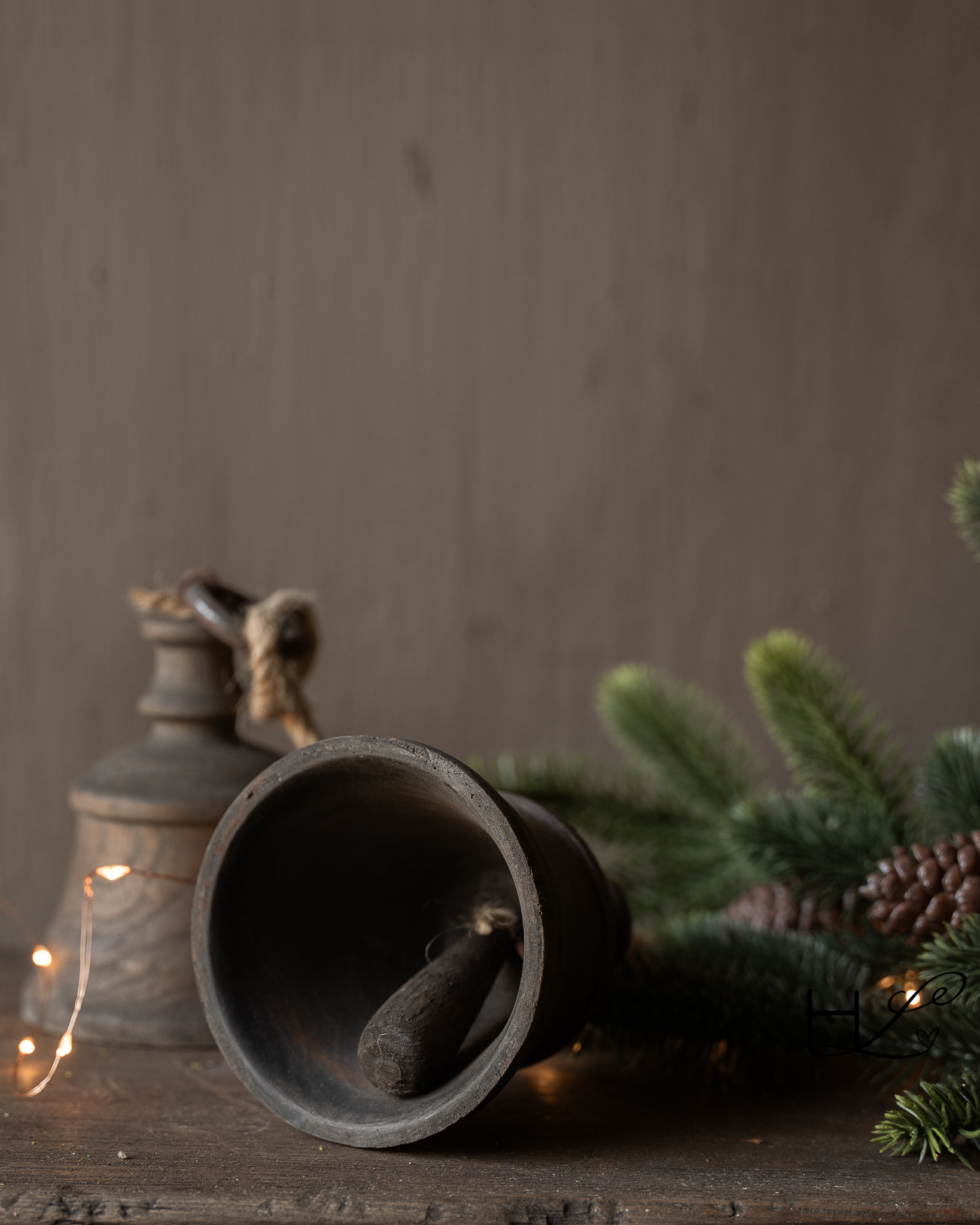 Robuste hölzerne LUKSA-Weihnachtsglocke-3