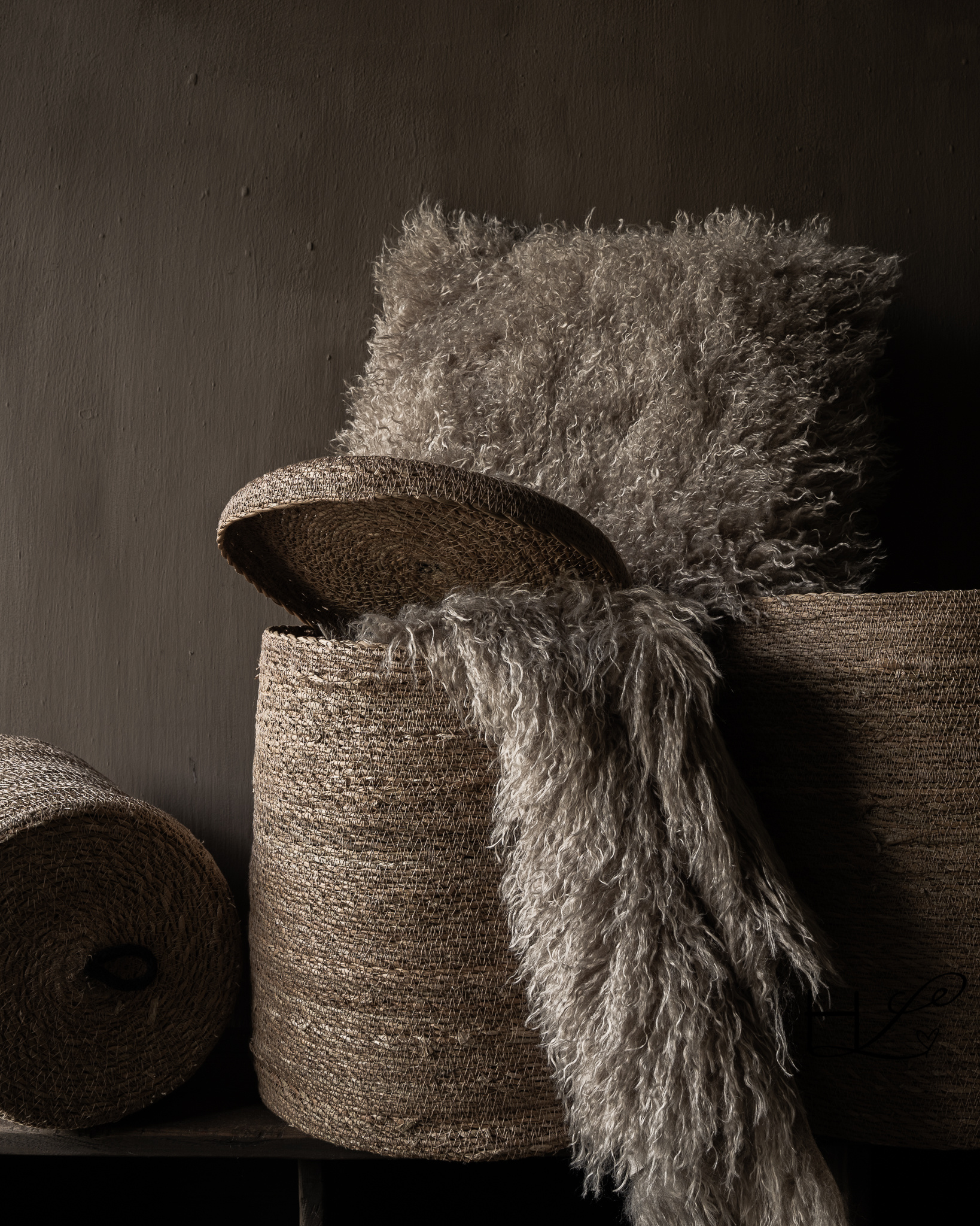 Grey faux fur cushion-3