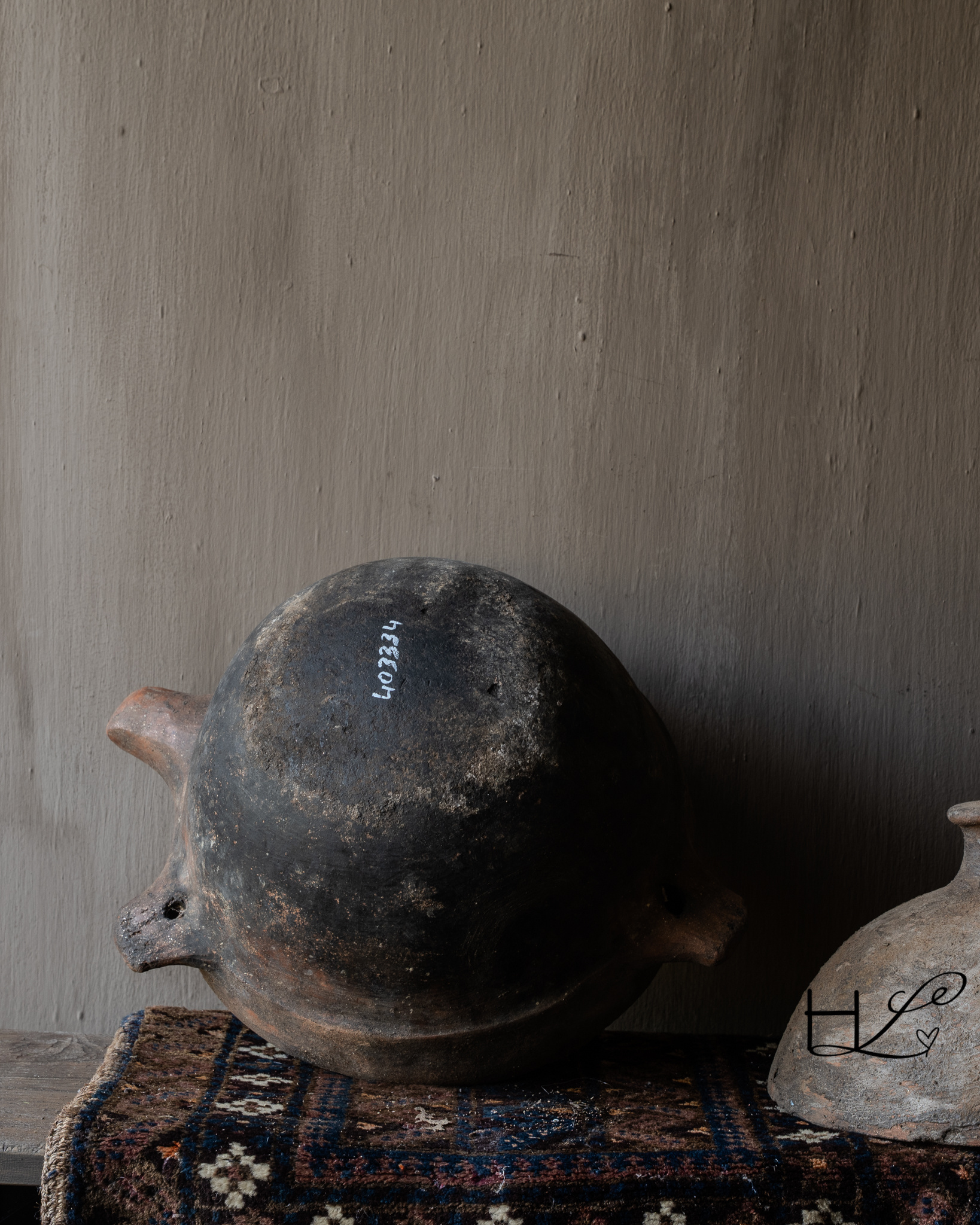 Antique Berber terracotta pot with lid – HOFFZ-9