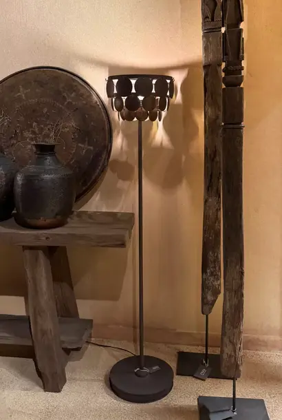 Mura floor lamp