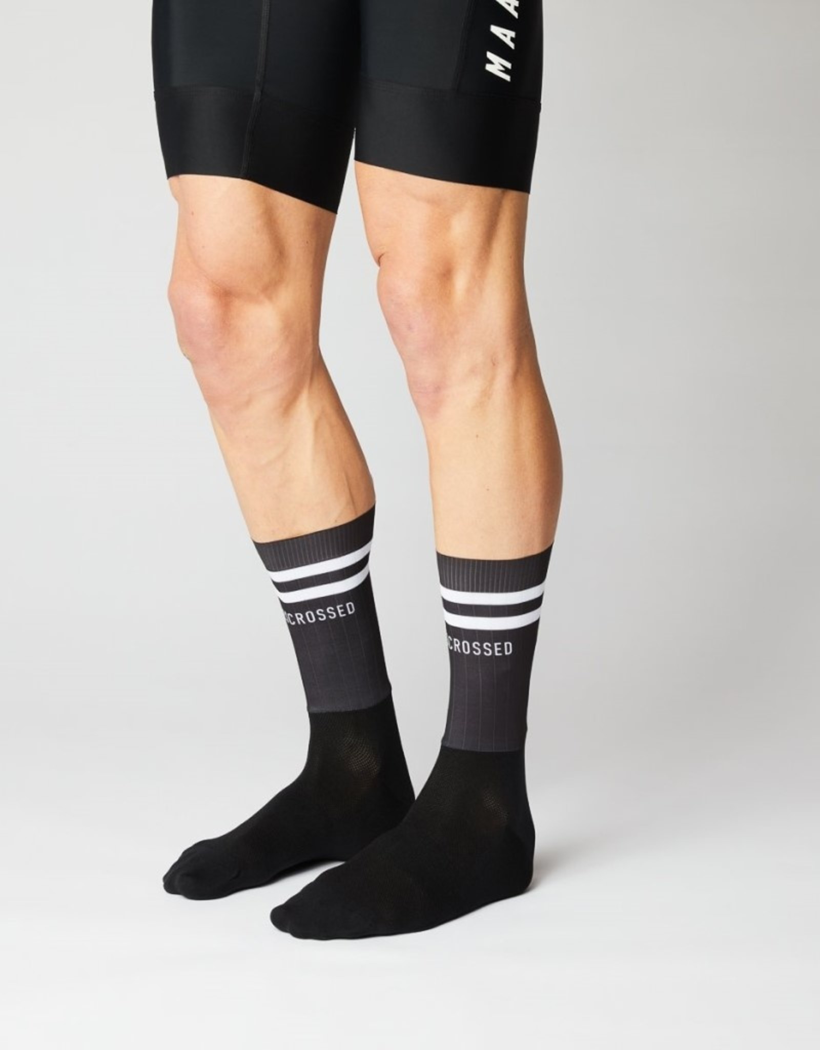 Fingerscrossed Cycling socks Aero Stripes - Black