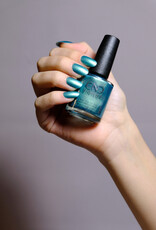 CND CND™ VINYLUX™ Clash Out