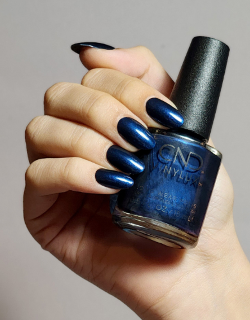 CND CND™ VINYLUX™Midnight Flight