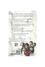 Aynur Çimenlekesi ve Pek Sıradan Ailesi