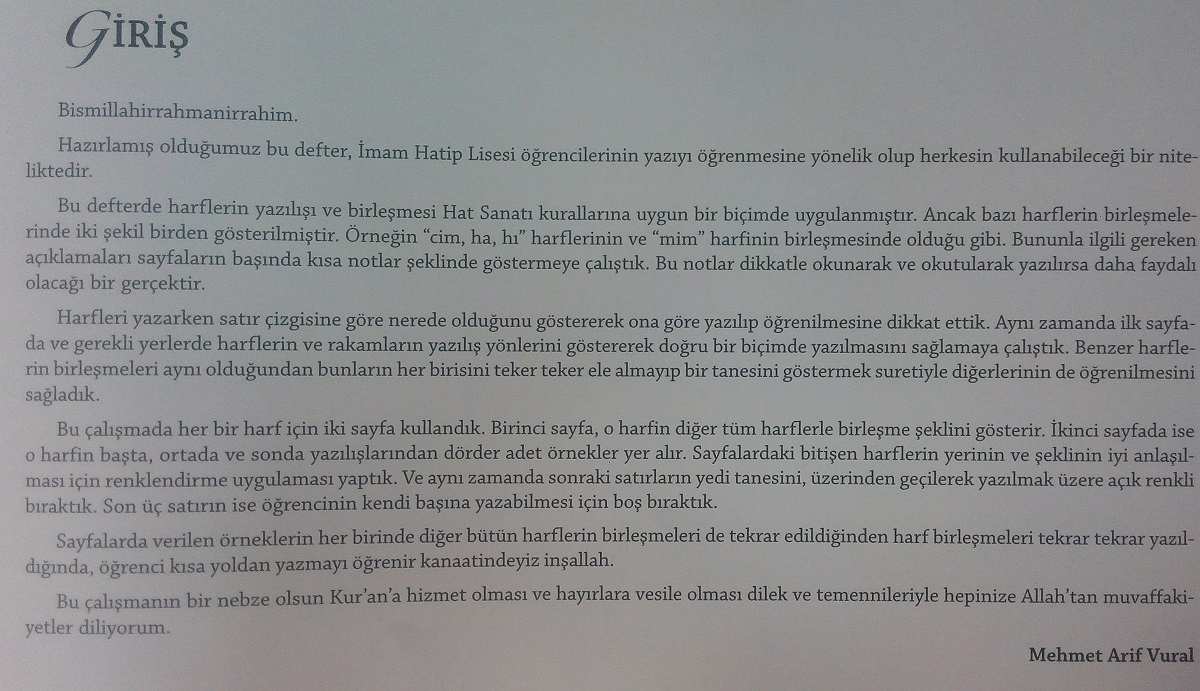 Kur'an-ı Kerim Harflerini Yazmayı Öğreniyorum