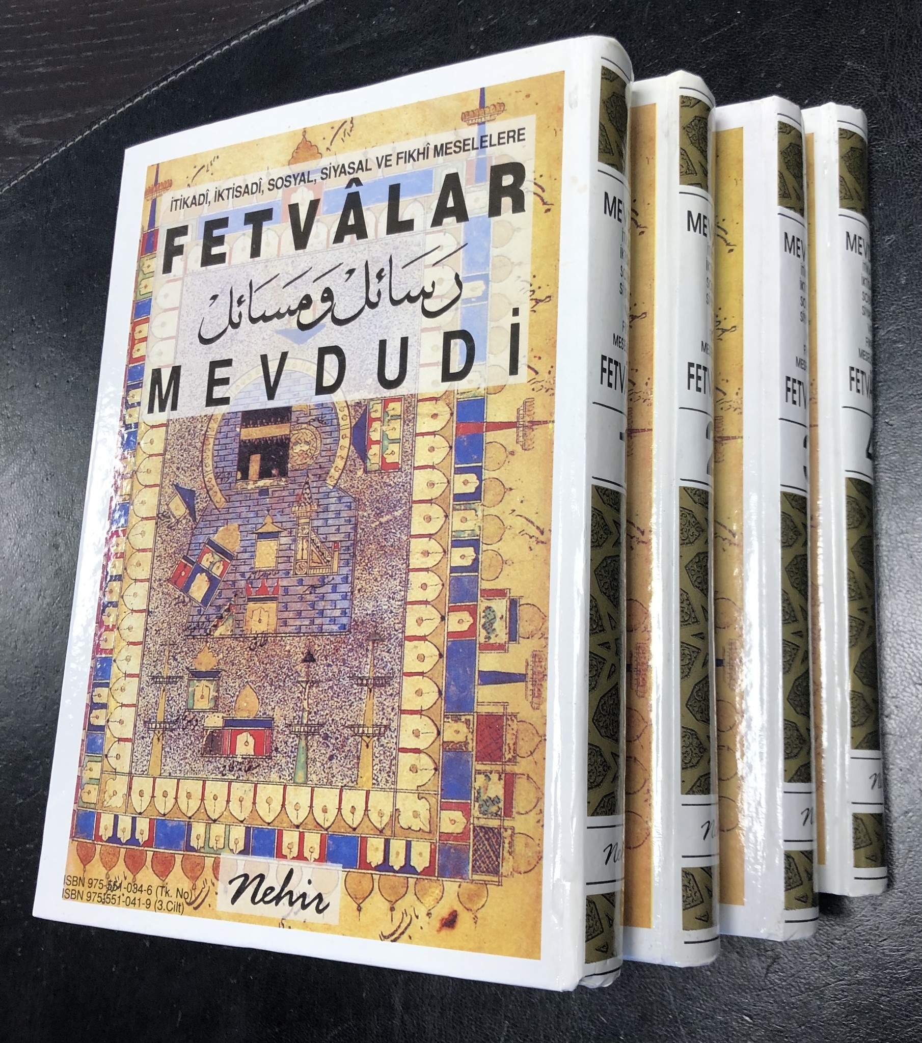Fetvalar Mevdudi (4 cild takım)