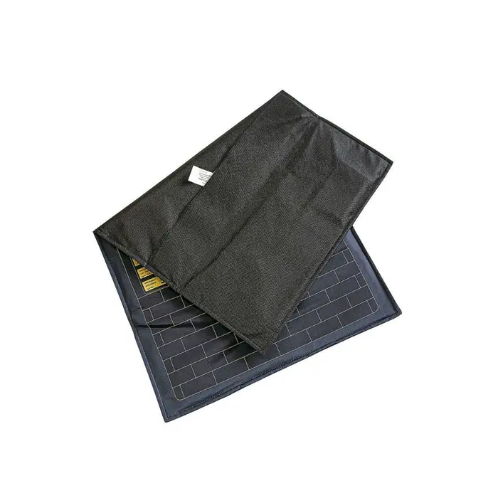 ikranur Kabeli Benim Seccadem Çocuklar İçin Sesli Konuşan 7 Dilde Namaz Kıldıran Seccade (Siyah 84 x 52 cm)