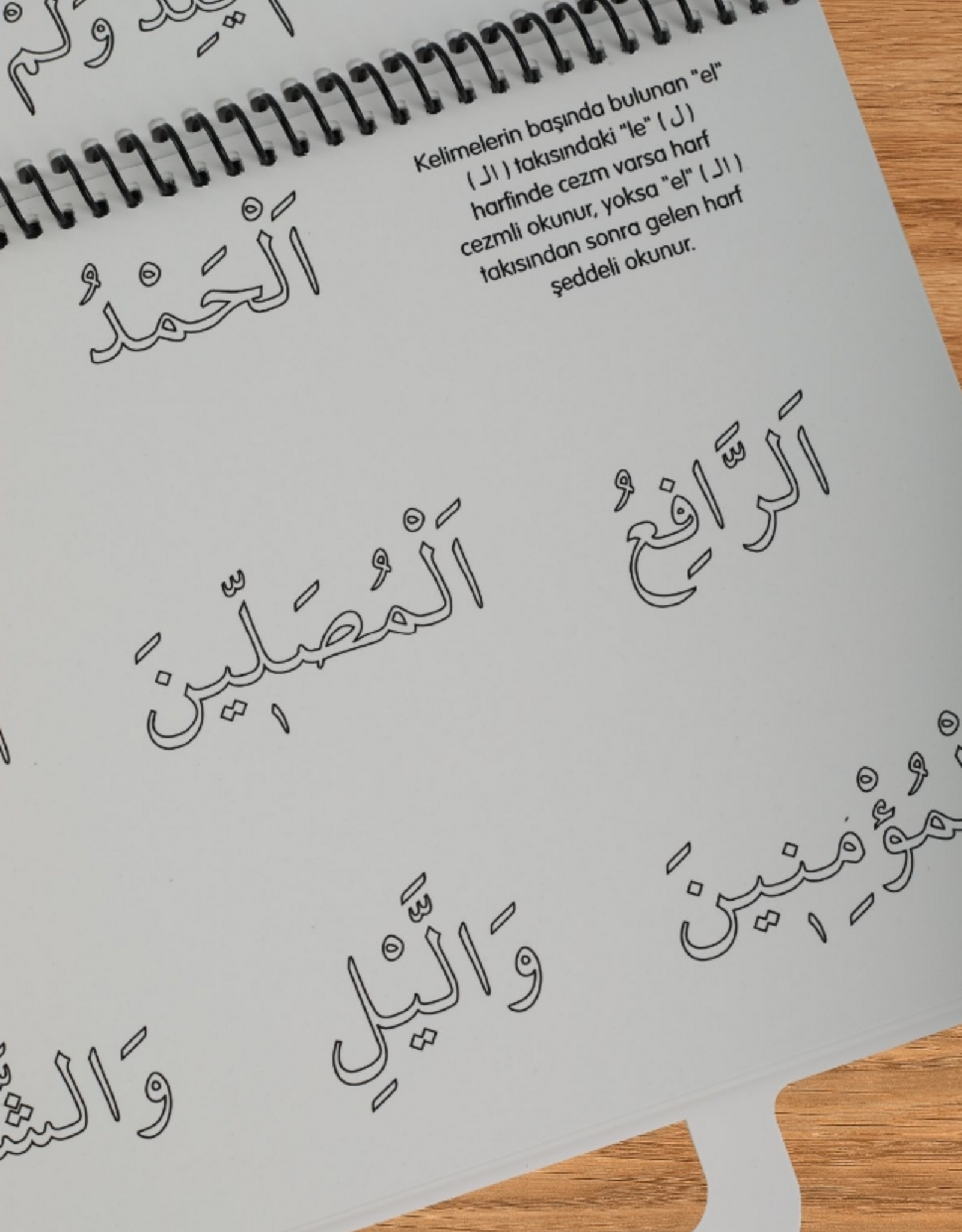 Yıkanabilir Elifba Harfler Çanta Kitap