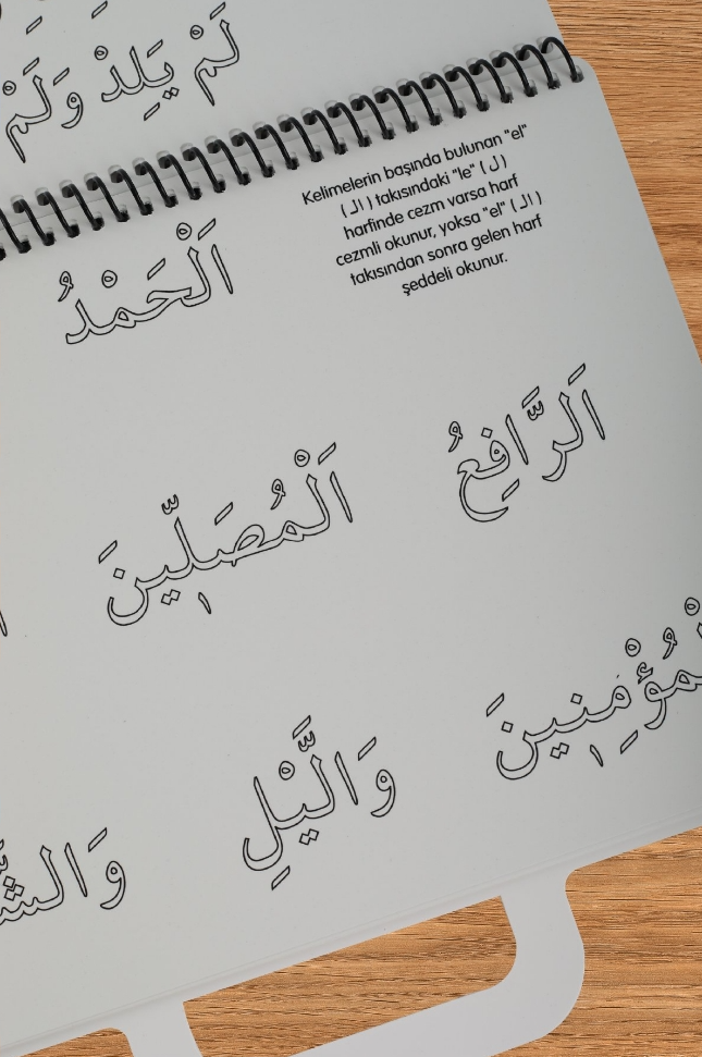 Yıkanabilir Elifba Harfler Çanta Kitap