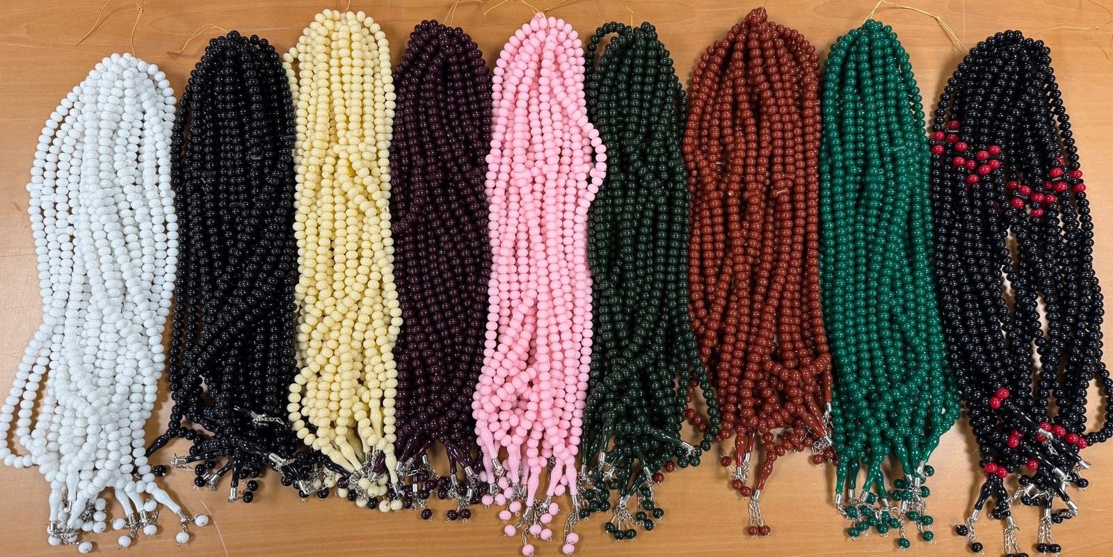Tesbih Tek Renk 99 Luk (Beyaz-Sut Beyazi-Kahve-Siyah-Visne Curugu-Pembe-Yesil-Koyu Yesil-Koyu Kahve ve Siyah Uzeri Kirmizi Punto Renk)