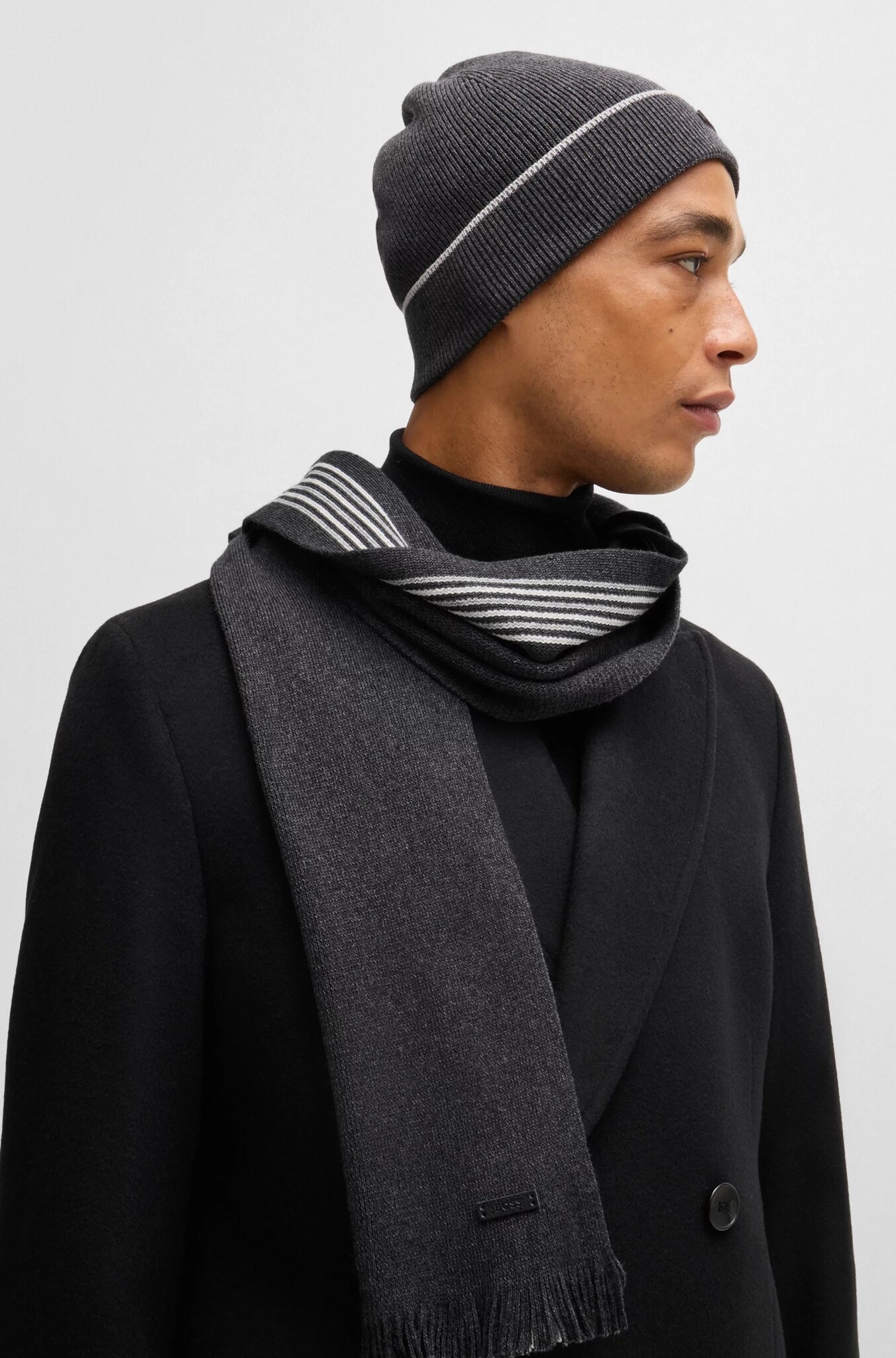 Hugo Boss Sjaal Hugo Boss 50522443-030