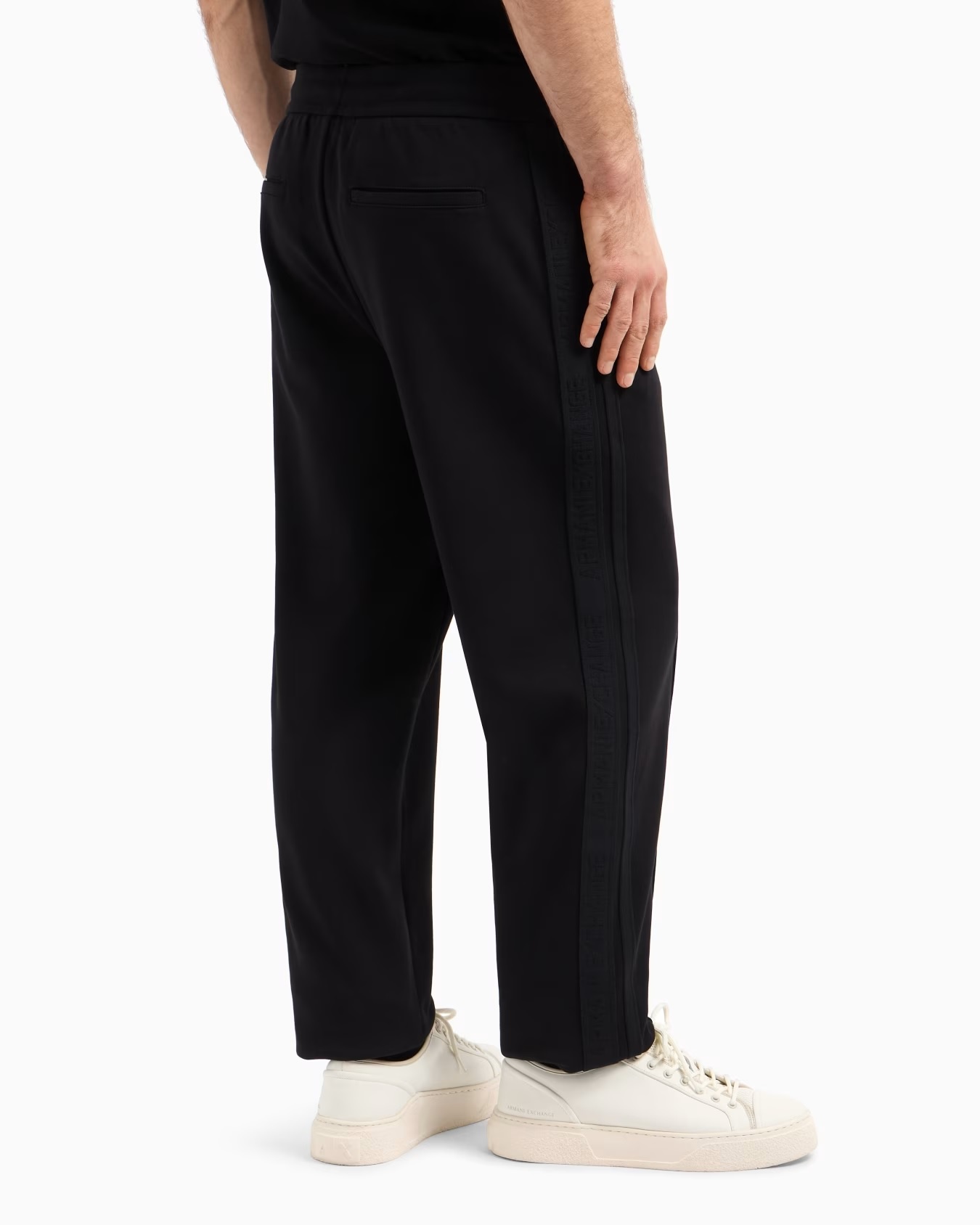 Armani Exchange Jogging Armani Exchange XM000308-AF10365-UC001