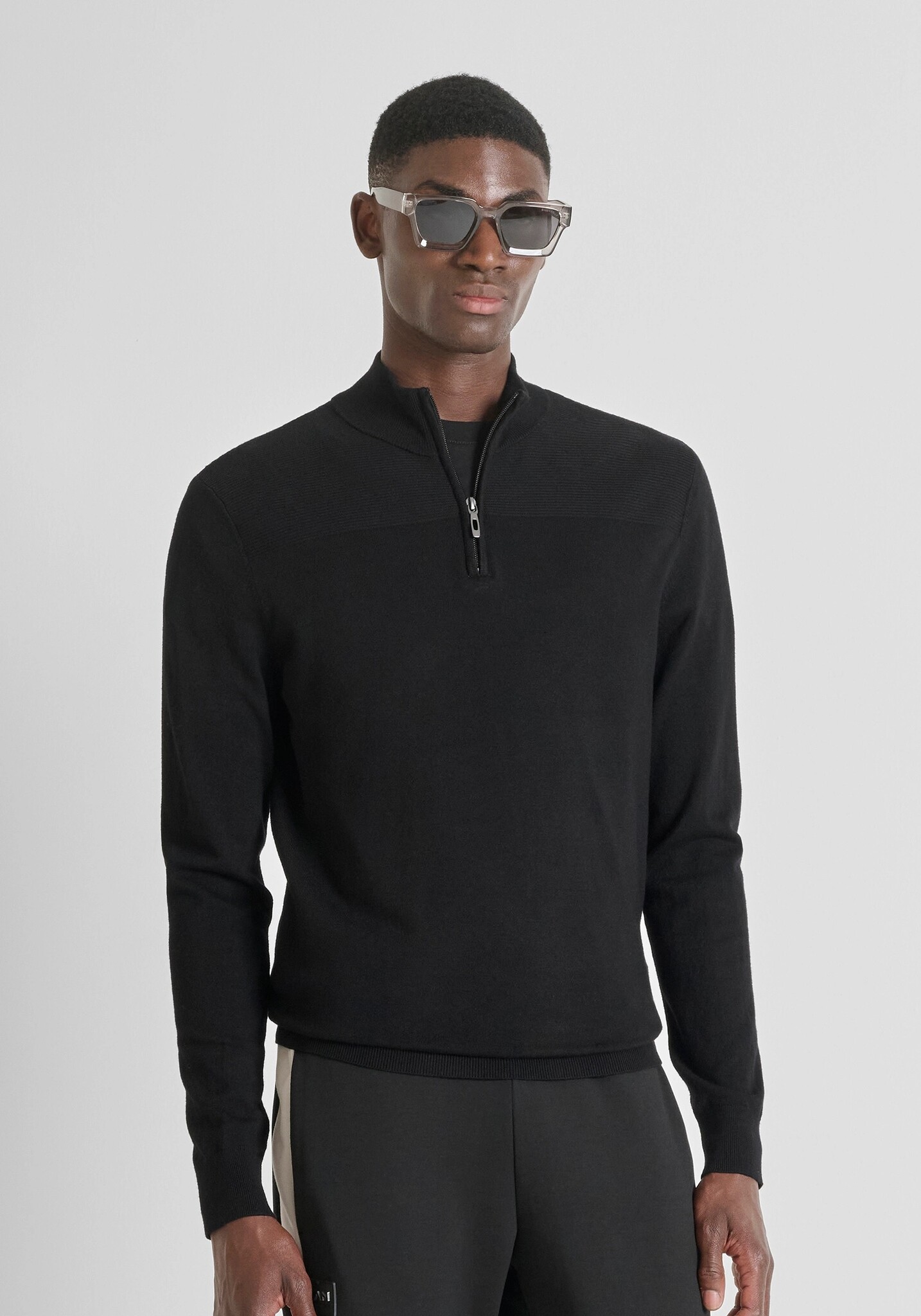 Antony Morato Knitwear Antony Morato MMSW01542-YA500002-9000