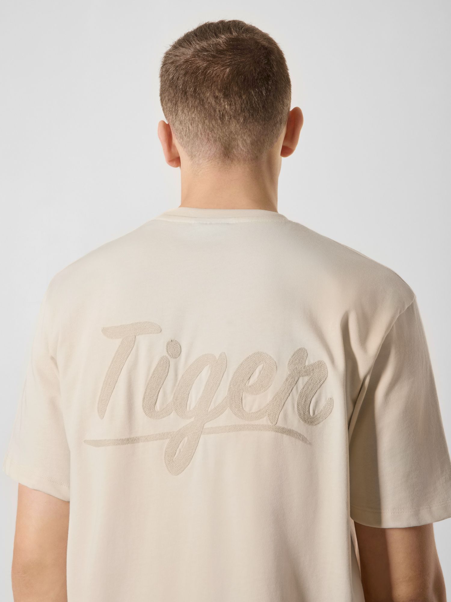 Antwrp T-shirt Antwrp BTS523-L030-000122