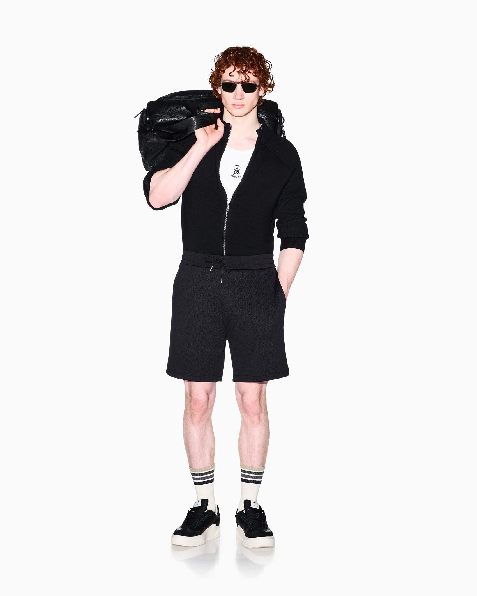 Armani Exchange shorts Armani Exchange XM002345-AF21862-UC001